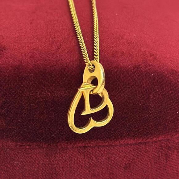 Authentic Christian Dior Gold Tone Heart Motif Chain Pendant Necklace CD - Picture 4 of 11
